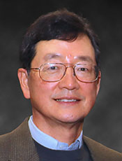 headshot of Dr. Keith Yi